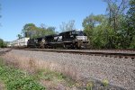 NS 1003 and 4226 take train 260 through Cove PA at Milepost 116